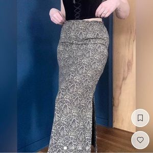 Vintage 90s Grunge Whimsigoth double slit back black midi skirt